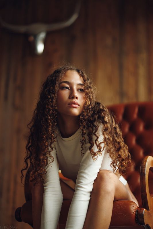 eikonas,purestmagazine,austria,professional,beautyphotography,girl,beauty,lifestyle,professionalartist,availablelight,sensual Under The Eyes Of The Silver Bullphoto preview