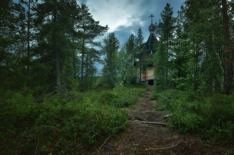 кольский, пейзаж, церковь Часовня на берегу озера в белые ночиphoto preview