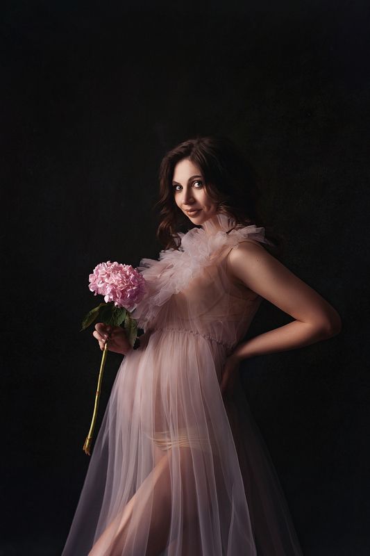 mom and baby, mom, maternity, pregnancy, mother, love, family, pregnancyphoto, familyphoto, материнство, мама, мама и малыш, мать и дитя, любовь, портрет, студийный портрет, семейный портрет, беременность, будущая мама, в ожидании  фото превью