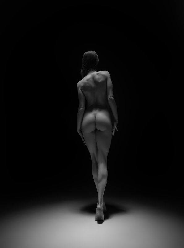 #bnw #shadow #bodylines #blackandwhite photo preview