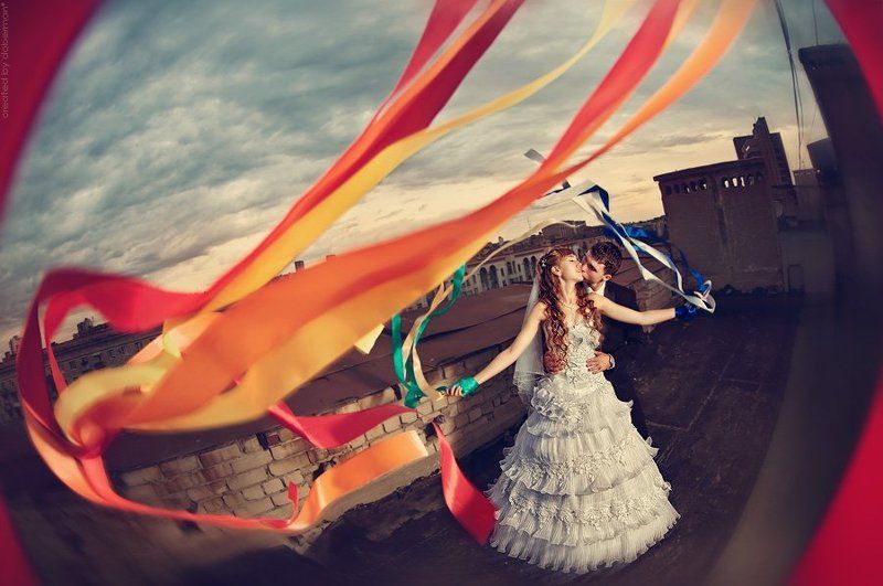 крыша, закат, ленты, свадьба, белое платье, невеста, жених, пара, поцелуй, романтика, волгоград ***photo preview