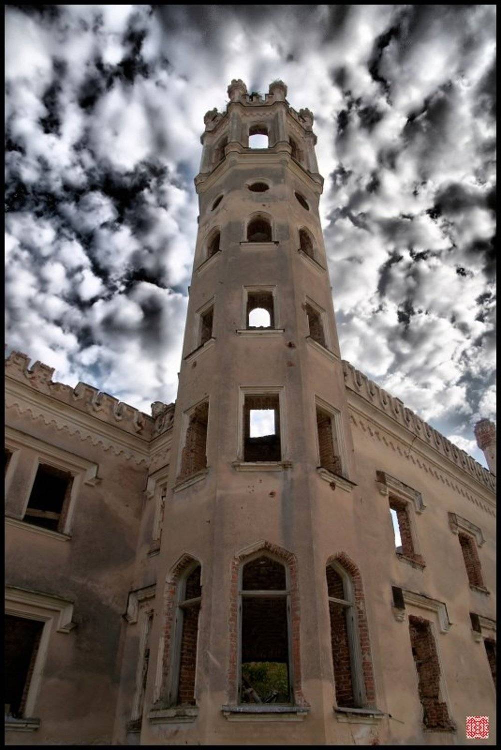 замок, латвия, небо, Cairns (Павел Васильев)