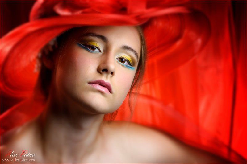 красный,цветы,flowers,глаза,студия,путев Redphoto preview