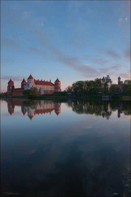 Мир, Белоруссия, Замок, Отражение, Рассвет Мирский замокphoto preview