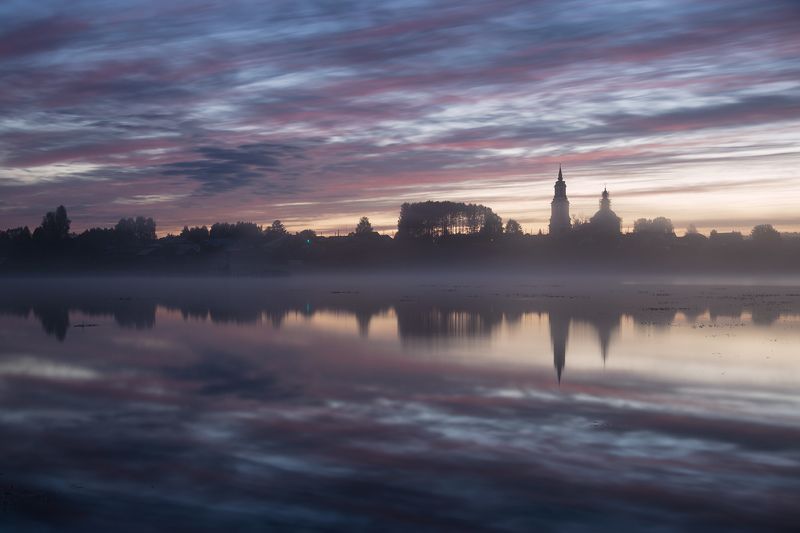 утро холод река село церковь Холодное утроphoto preview