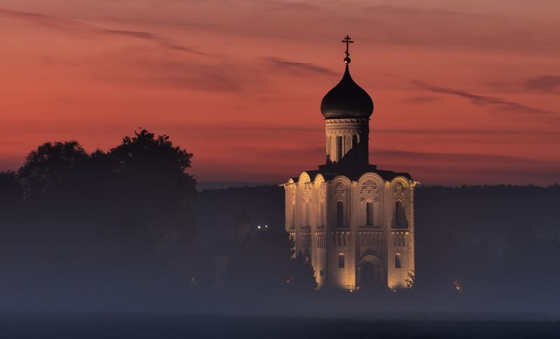 храм покрова на нерли, боголюбово Рассвет у Покроваphoto preview