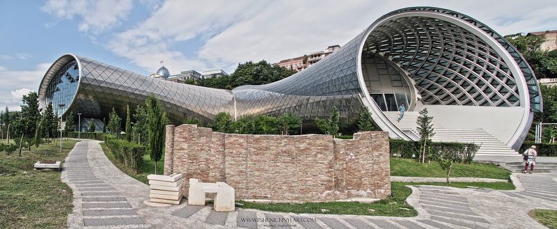 архитектура, городской пейзаж, тбилиси, параметрическая архитектура, структура, современные здания Трубыphoto preview