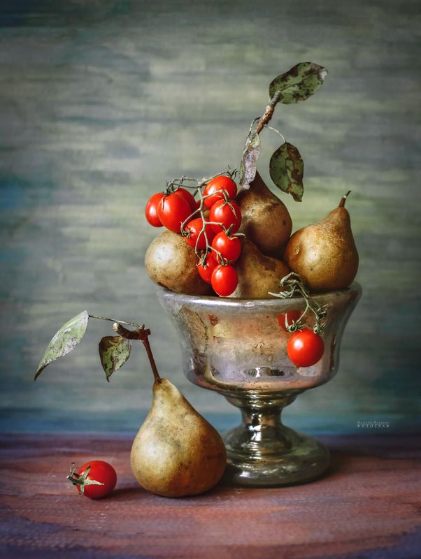 натюрморт, груши, томаты, осень, Дары августаphoto preview