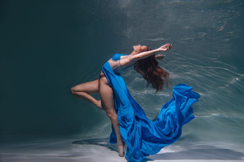 под водойphoto preview