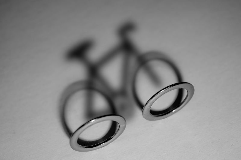 Велосипед - невидимка фото превью