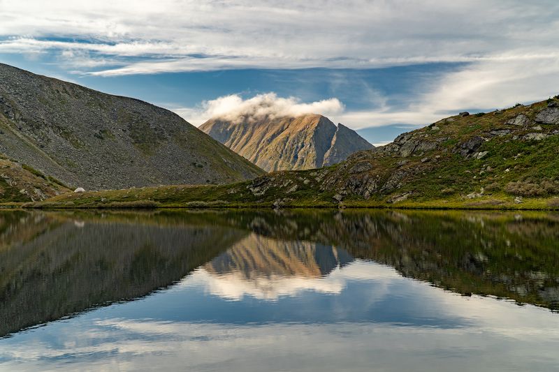 саяны, тункинские гольцы, архут Отражениеphoto preview