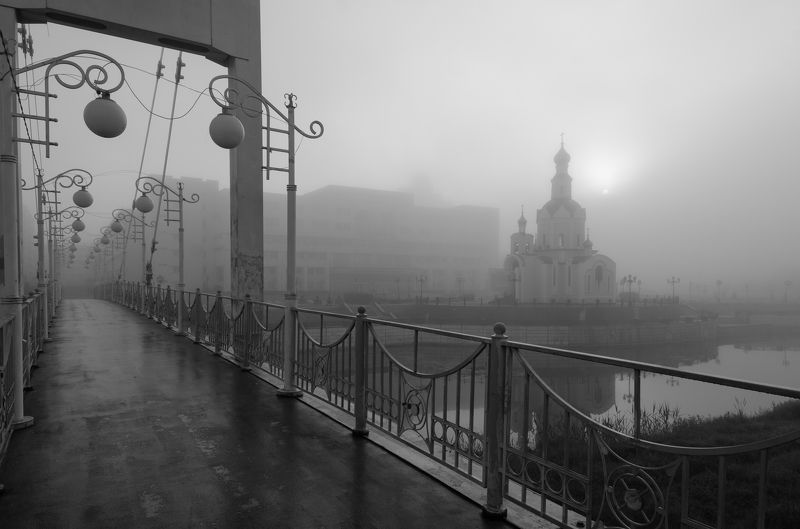 В бледных  туманах... фото превью