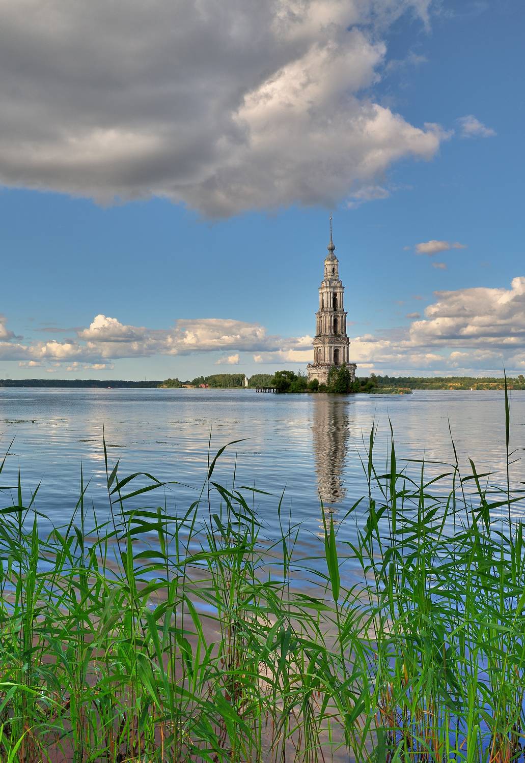 Поплавок. Автор: Байдуков Александр волга, калязин, колокольня,, Байдуков Александр