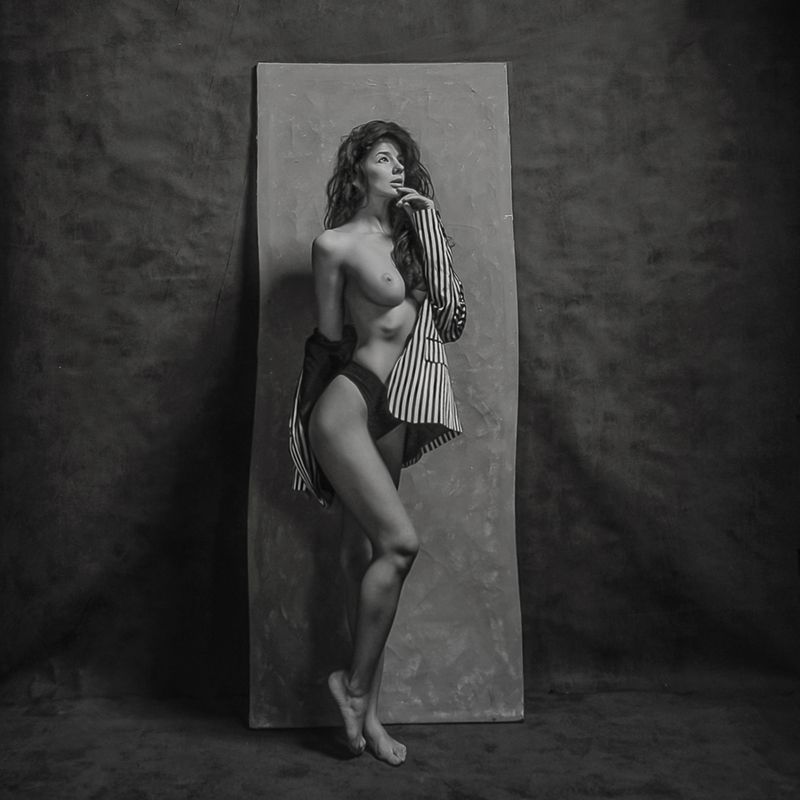 Kingdom of Crooked Mirrorsphoto preview