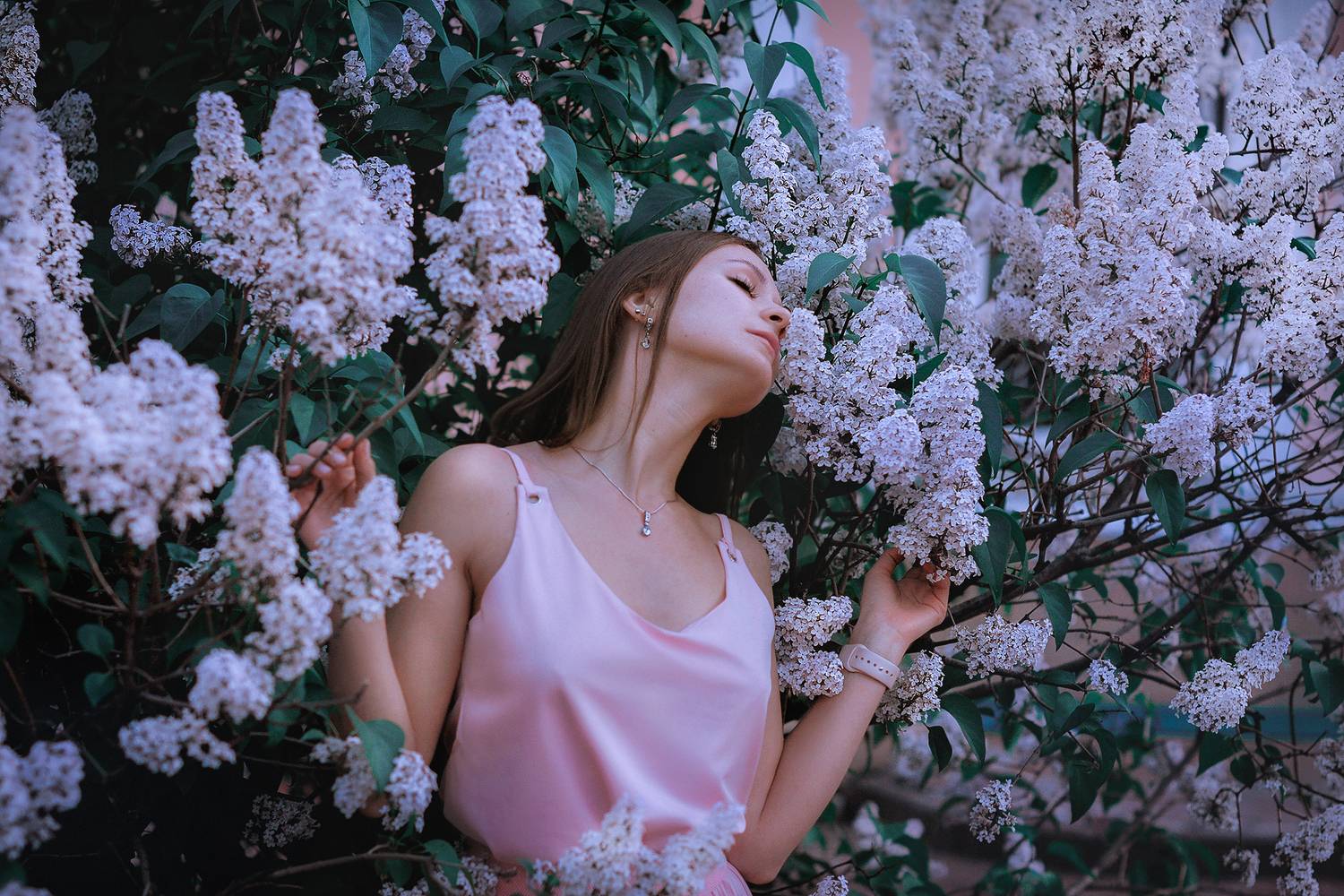portrait, girl, портрет,style,light,flowers,mood,model,woman,sensual,,  Kerry Moore