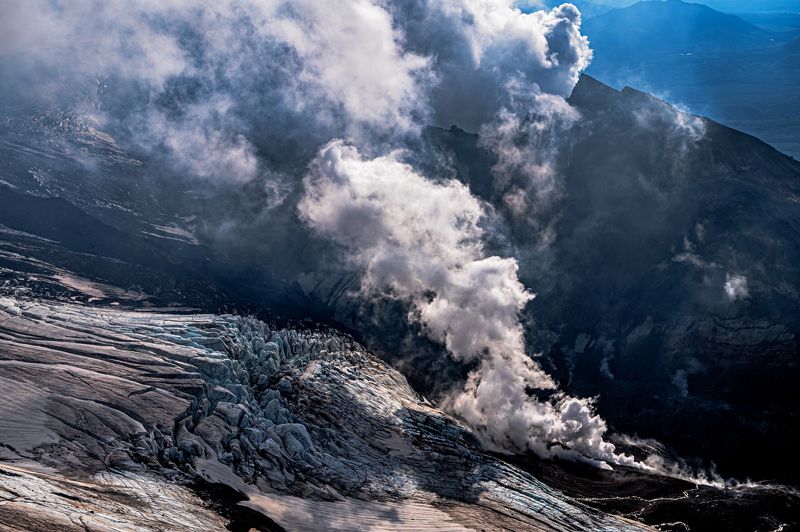 Вулкан Мутновскийphoto preview