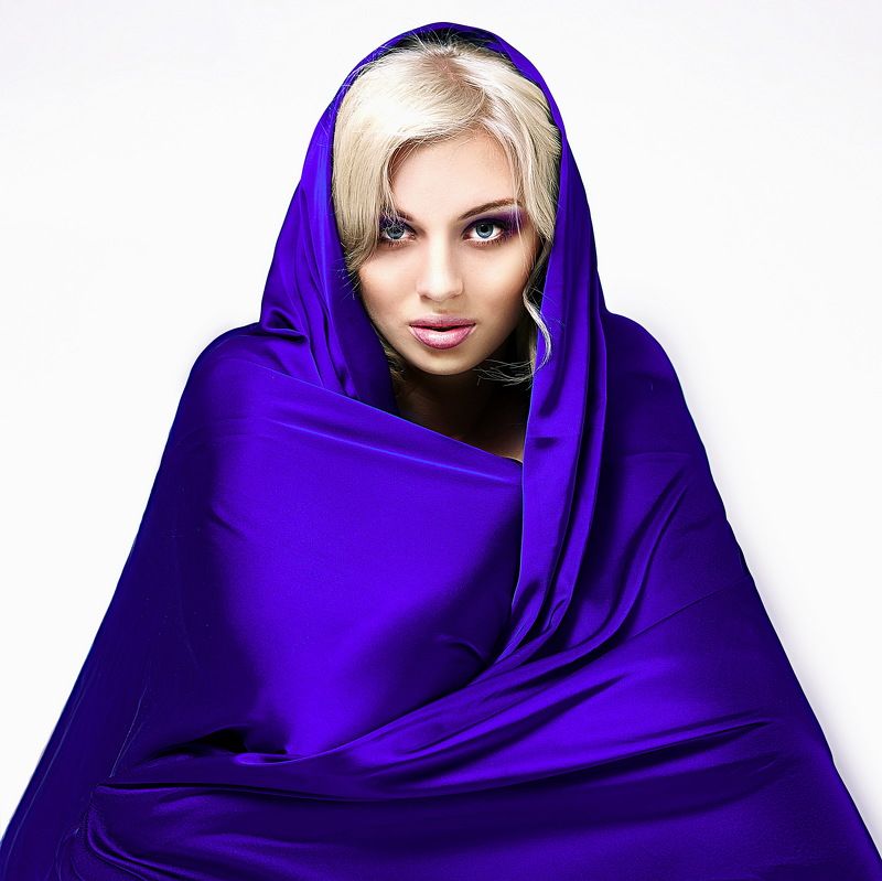 silk, girl, woman, model, view, defiant, aggressive, docile, magic, soul, truth,  Как шёлковаяphoto preview