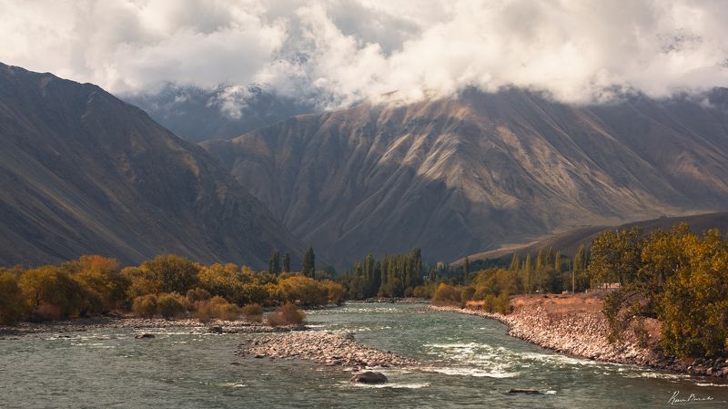 kyrgyzstan, kekemeren, river, gorge, mountains, landscape, киргизия, кыргызстан, кекемерен Kyrgyz mountains and the river of Kekemerenphoto preview