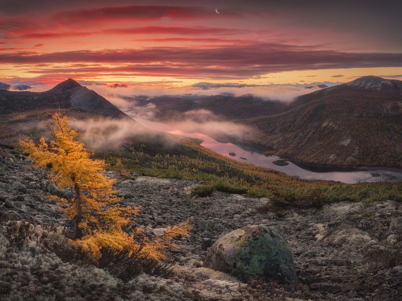 Танец тумана над озером Танцующих Хариусовphoto preview