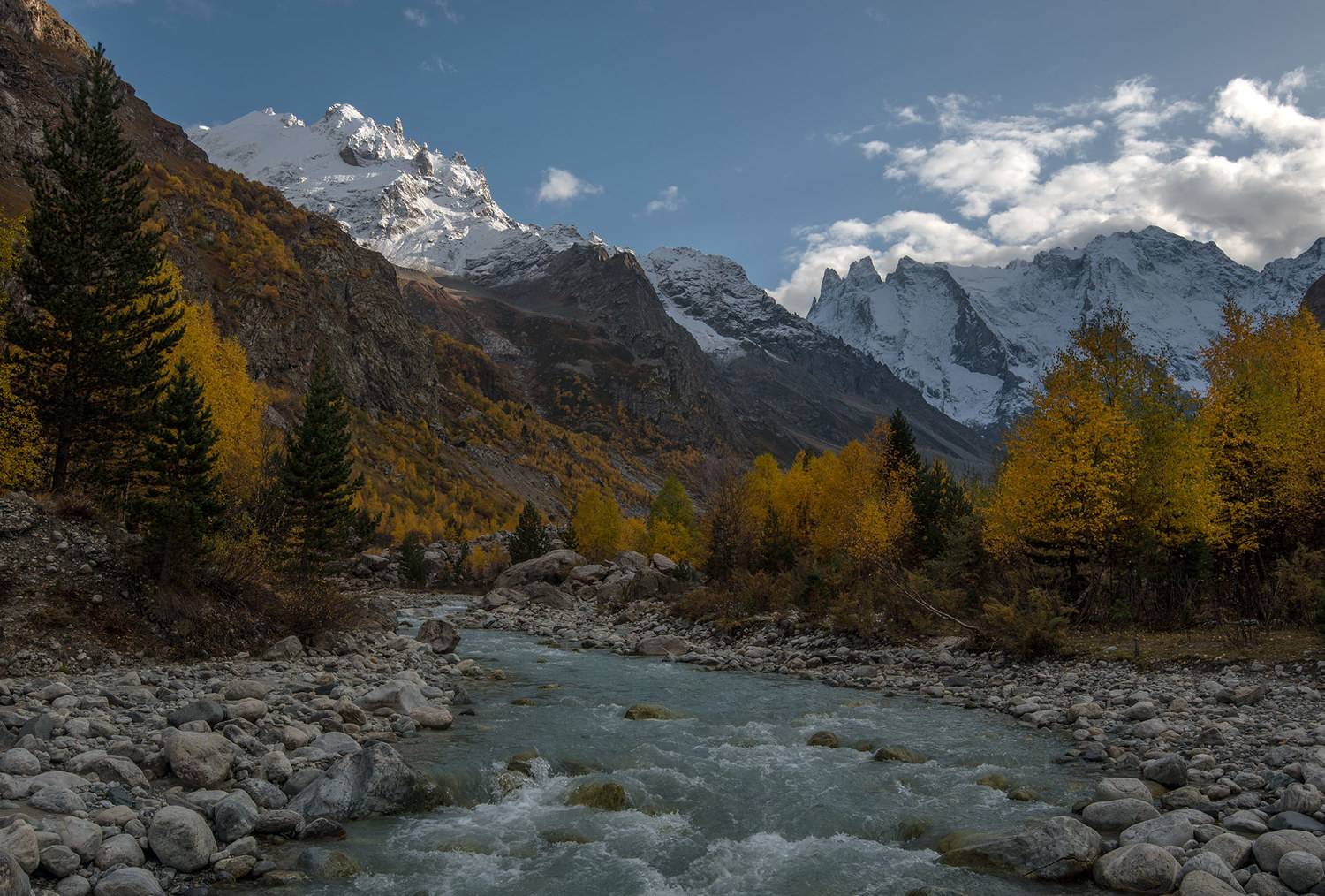 Осенняя Шхельда. Автор: Хасан Журтов шхельда, кабардино-балкария, Хасан Журтов