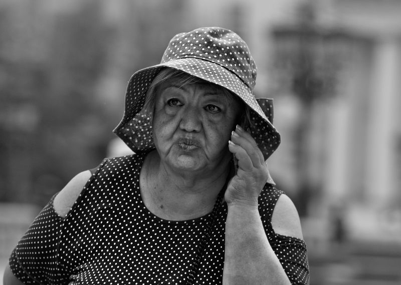 люди и город, городские картинки, шляпки, уличный портрет и про шляпкиphoto preview