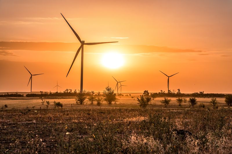 рассвет, утро, солнце, вэс, ветряки Энергия ветра и солнцаphoto preview