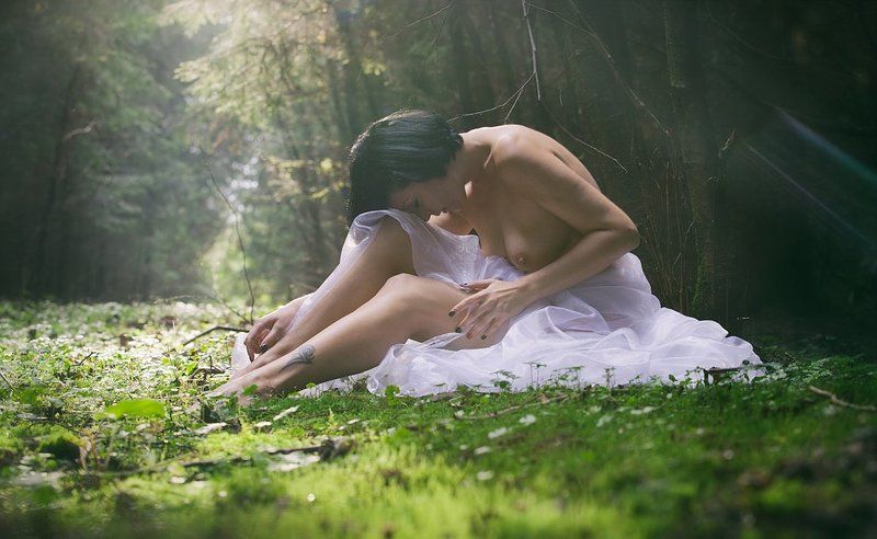 woamn, nude, forest, light, nature, akt, skin, sensual, Forest Fairyphoto preview