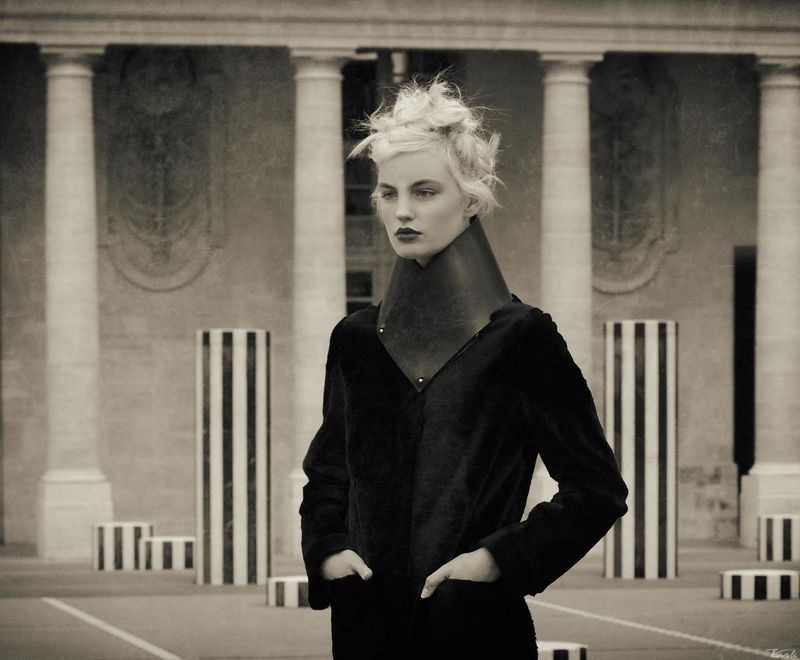 Париж, Портрет, Стрит монохромphoto preview