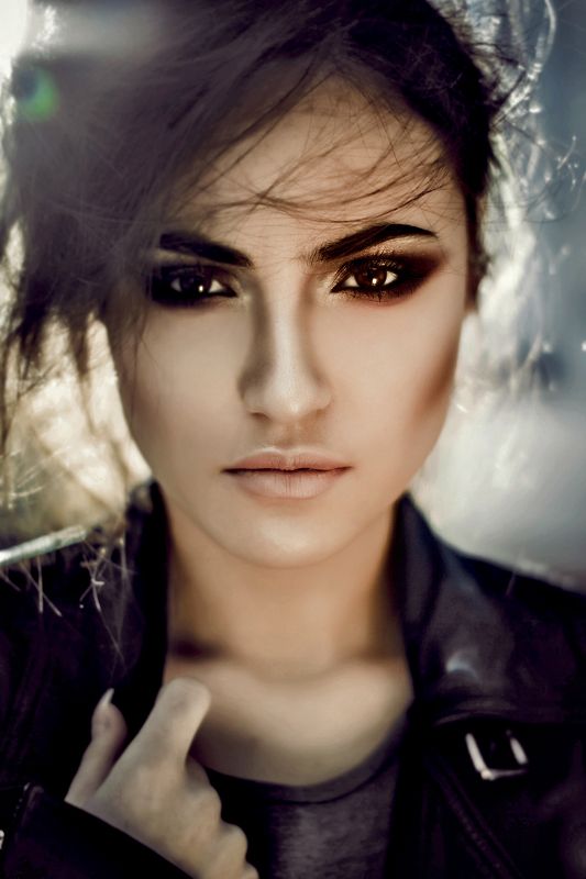 Rock girl photo preview