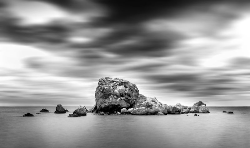 Black & white, Landscape, Nature, Night, Nikon, Sea, Silence, Sky, Stones Black stonesphoto preview
