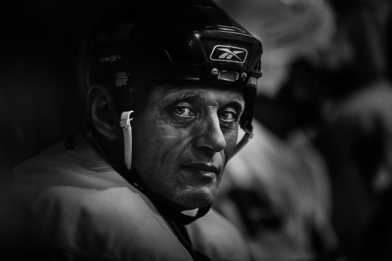 Трус не играет в хоккей.photo preview