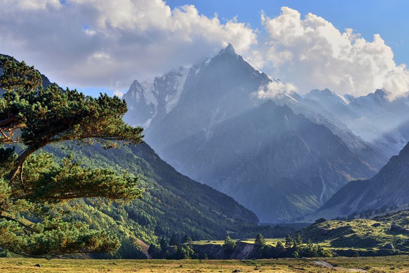 горы, ущелье, кабардино-балкария, чегем, верхний чегем, закат в горах, вершина, тихтенген, Неприступный Тихтенген. Портрет в интерьереphoto preview