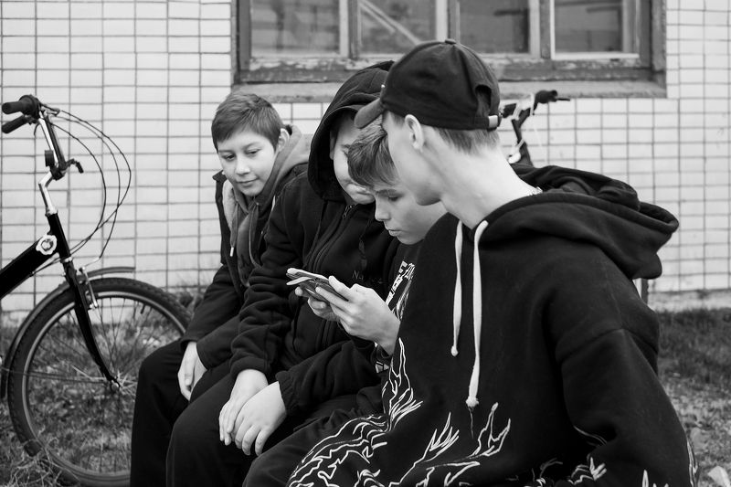 осень город улица провинция дети Детская площадка... фото превью