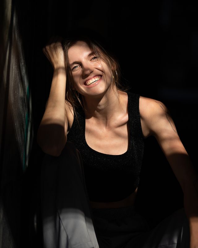 портрет, портретная фотография, женский портрет, естественный свет, фотосессия, цвет, девушка, естественность Аленаphoto preview