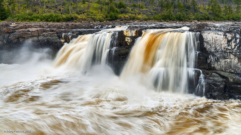 большой курейский водопад, река курейка, плато путораны, каньон, скалы, пороги, лиственницы, владимир коваль Большой Курейский водопад (3)photo preview