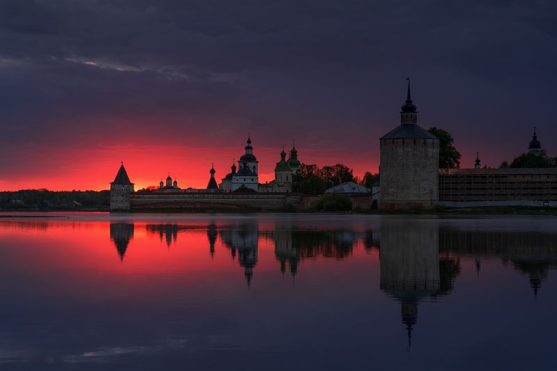 кирилло-белозерский монастырь, кириллов, май, вечер Заревоphoto preview