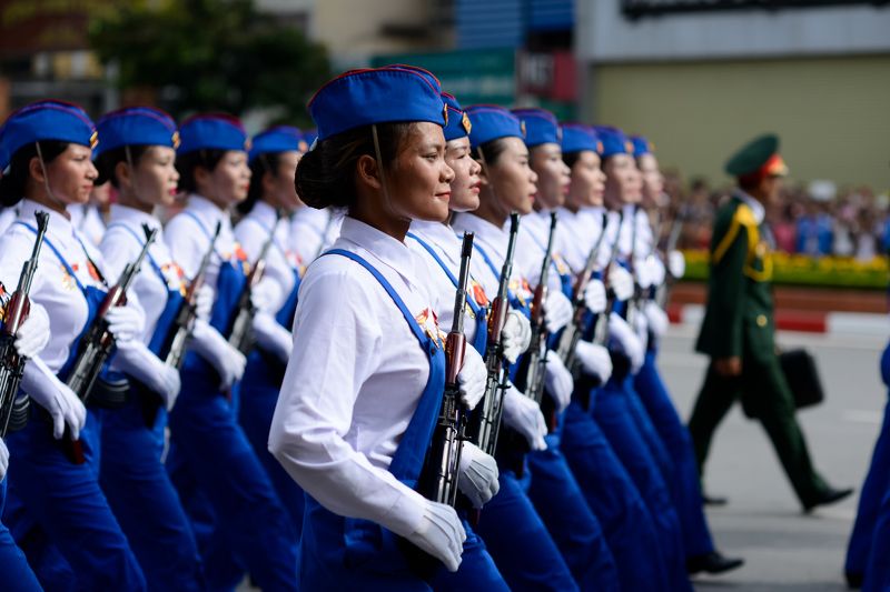 Mac Vincente, Vietnam