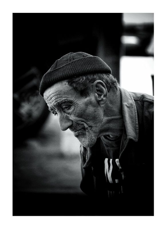 #blackandwhite #portrait #photographer The old man photo preview