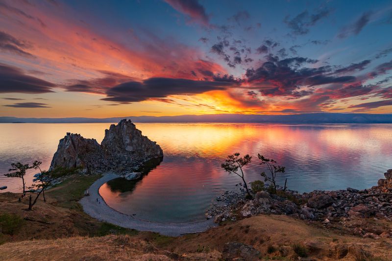 байкал, ольхон, скала шаманка, закат Вечер у Шаманкиphoto preview