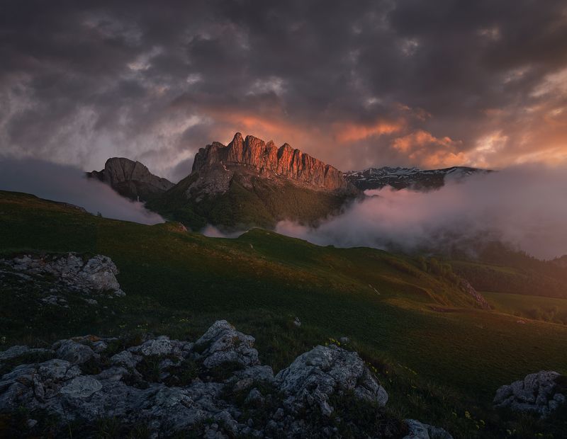 россия, ачешбоки, горы, чертовы ворота, закат, фототур, кавказ, адыгея, большой тхач Чертовы Ворота на закатеphoto preview