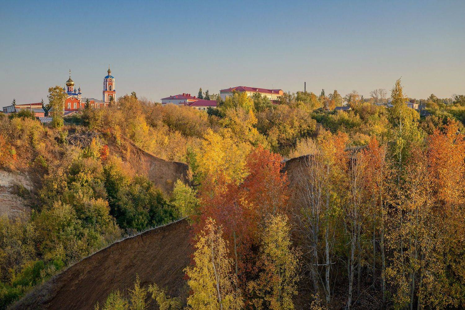 Про осень.... Автор: Владислав Никишин осень провинция храм, Владислав Никишин
