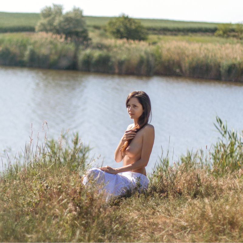 Карина фото превью