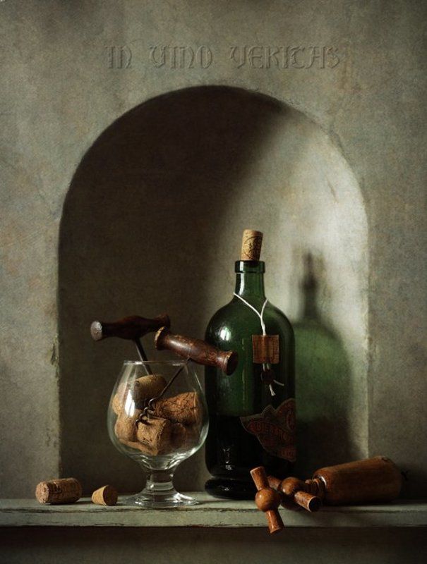 In vino veritasphoto preview