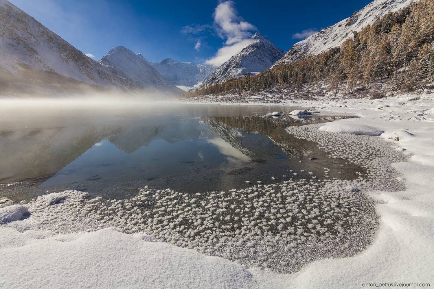 Сахарная осень. Автор: Антон Петрусь Аккем, Алтай, Белуха, Зима, Осень, Снег, Антон Петрусь
