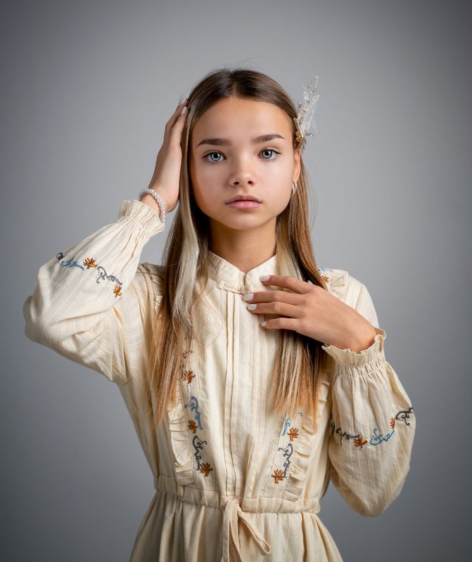 дети, концептуальное, детская фотосессия, семейная фотосессия, студийная фотосессия, семейная фотография Виолеттаphoto preview