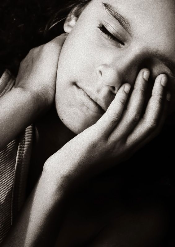 портрет,девочка,свет,тень Annphoto preview