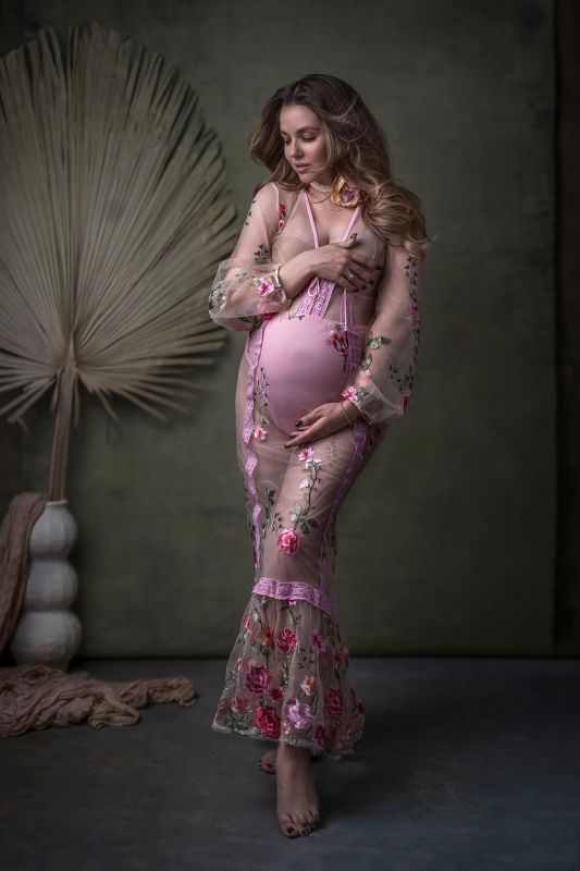 Фотосессия для беременных в Москве, фотосессия беременных в студии в Москве, фотограф беременности в Москве Анастасия Лебедева Иветтаphoto preview