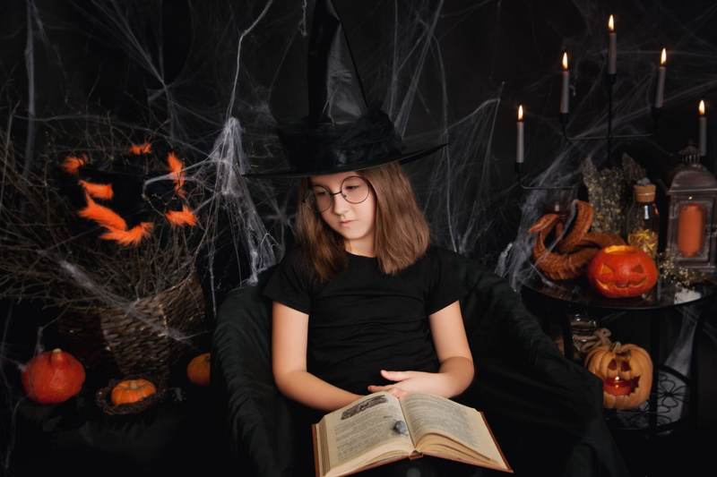 хэллоуин, halloween, портрет, portrait, осень, autumn, children portrait, детский портрет, фотосессия, photoshoot, портрет, студийный портрет, девочка, ведьмочка, студийная фотосессия  фото превью