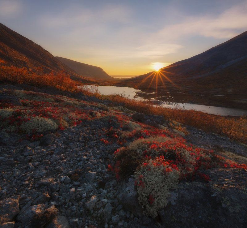 кольский, полуостров., закат., хибины., пейзаж., осень., солнце. В лучах уходящего солнца Хибин.photo preview