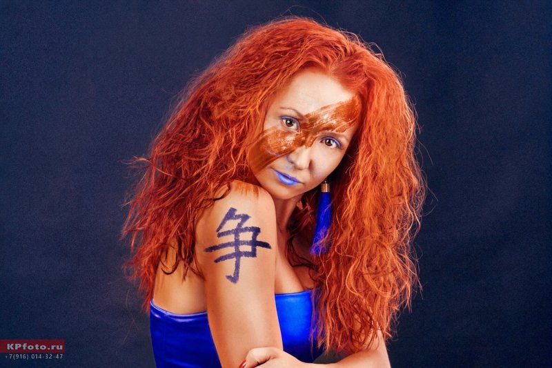 портрет, девушка, ярко, красочно, иероглиф На тропе войныphoto preview